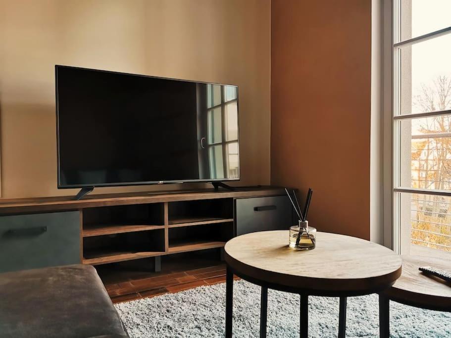 Komfortables Apartment Im Zentrum Erfurts Luaran gambar