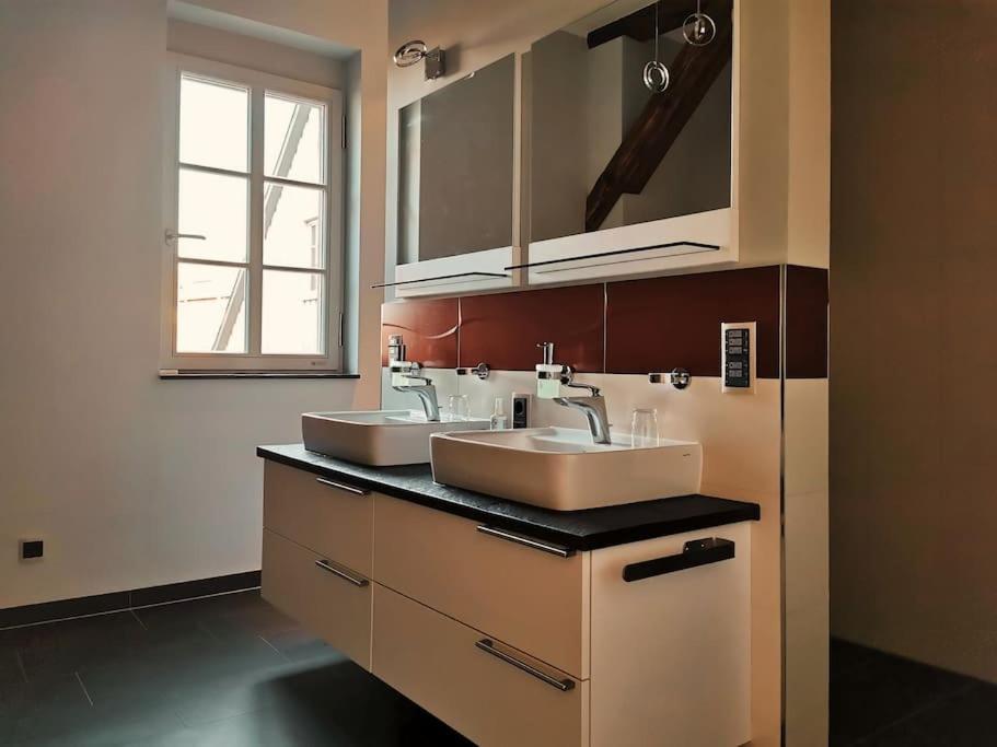 Komfortables Apartment Im Zentrum Erfurts Luaran gambar